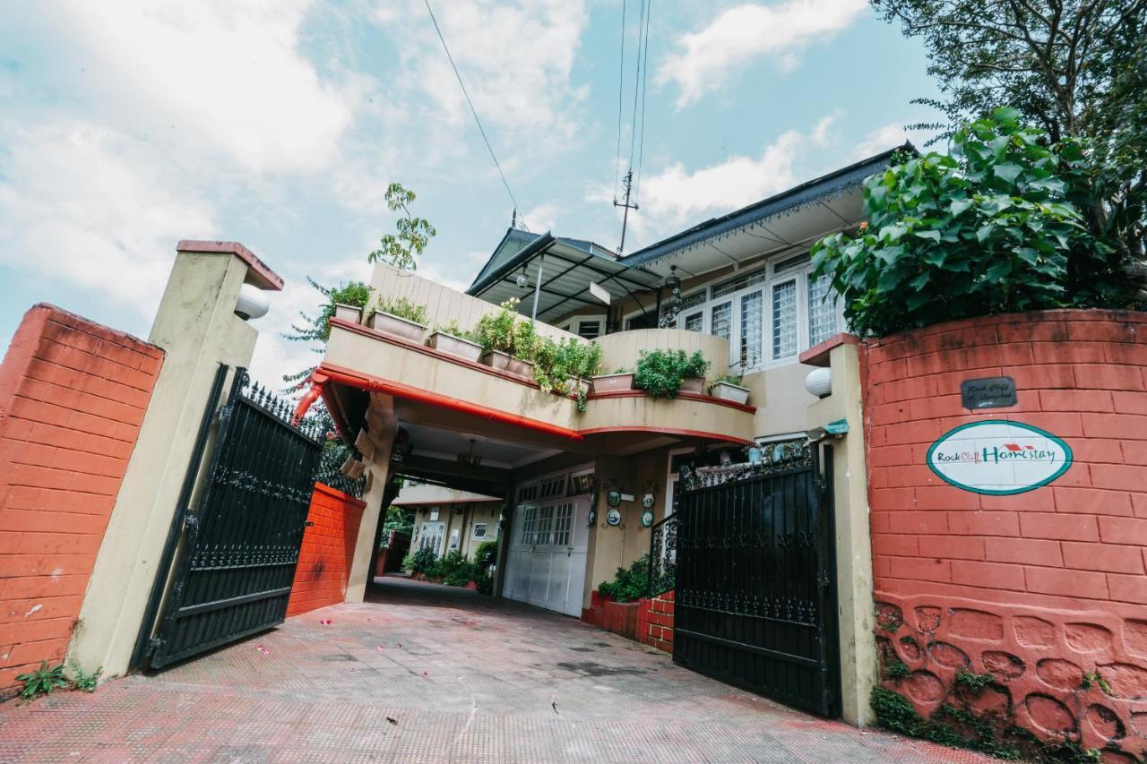 Rock Cliff Home Stay ชิลลอง ภายนอก รูปภาพ